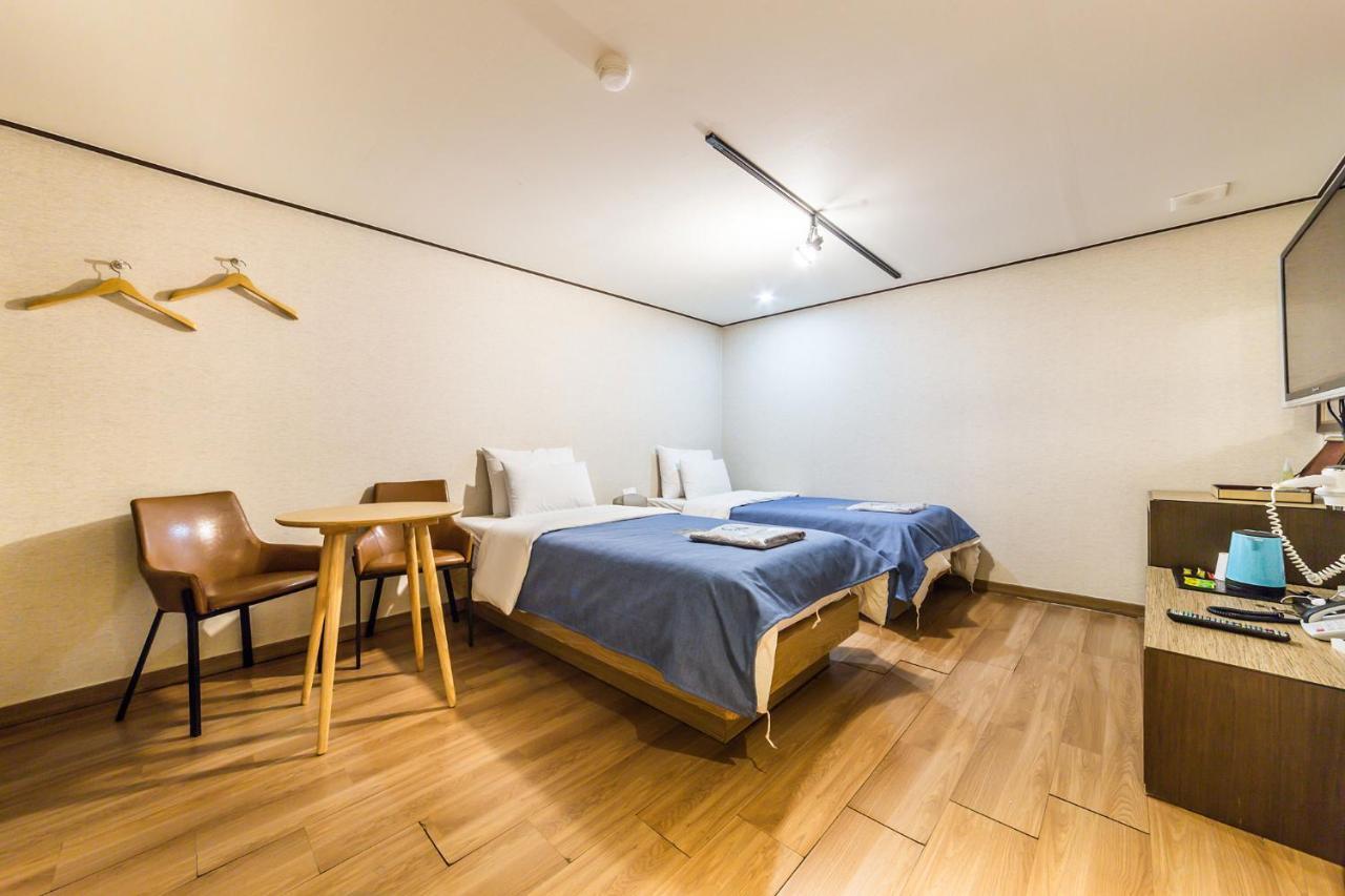 Chuncheon Sohsul Hotel Esterno foto